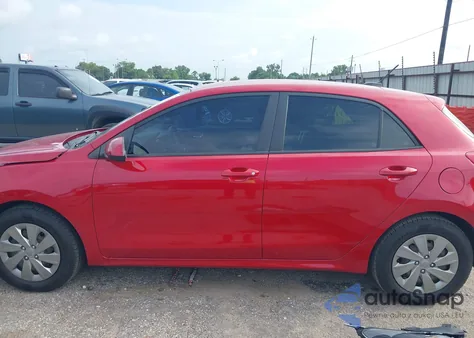 2020 Kia Rio 5-Door S z USA, uszkodzony, nr VIN 3KPA25ADXLE347408